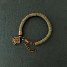 Lniana bransoletka z kokosowym liściem