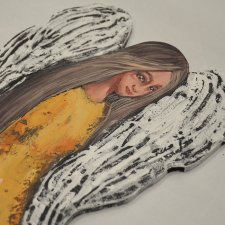 Słoneczny anioł... Ręcznie malowane.