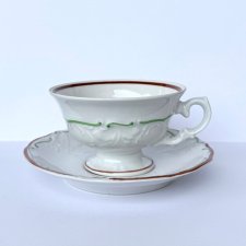 Filiżanka ze spodkiem Wałbrzych reliefy ręcznie malowana PRL lata 60/70 vintage (2/2)