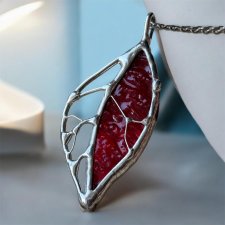 Naszyjnik witrażowy wisiorek na łańcuszku "Listek" Czerwony   Glass Pendant