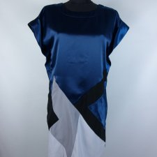 The Kiss Principle prosta krótka sukienka M/ L