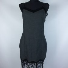 ZARA Trafaluc szara sukienka z koronką / M