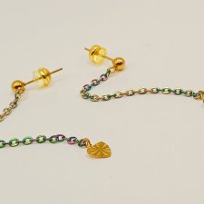 kolczyki ze stali nierdzewnej z serduszkami.