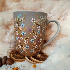 Wiosenne drzewka. Ręcznie malowany kubek 300 ml.