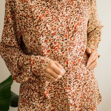 nowa koszula we wzorek M