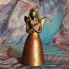 Rzeźba z gipsu Anioł Ciepła złoty wys. 10,2 cm