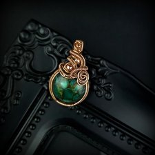 Wisiorek z zielonym agatem wire wrapping