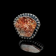 RETRO Z KAMIENIEM SŁONECZNYM