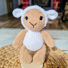 Szydełkowa owieczka