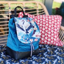 Plecak welurowy miejski z klapką z żurawiem turkusowy