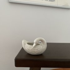 PORCELANOWY ŁABĘDŹ