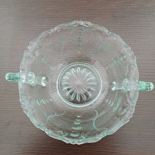 Szklana cukierniczka