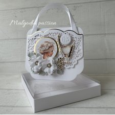 Gratulacyjna kartka torebka na komunię