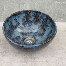 Niebieska ceramiczna umywalka nablatowa – ręcznie szkliwiona, rustykalna misa łazienkowa