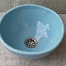 Błękitna umywalka ceramiczna Ręcznie robiona