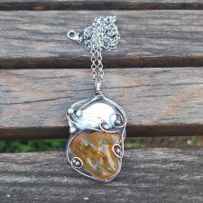 Perła z dodatkiem - wisiorek