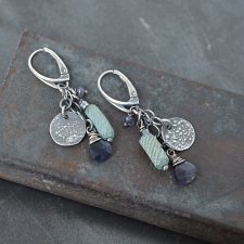 Kolczyki ze szkłem antycznym i iolitem