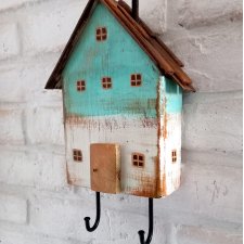 Drewniany wieszak " Domek " w  stylu rustykalnym