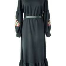 długa czarna sukienka z haftem 40/42 falbana styl retro