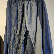 włoskie kuloty z bardzo szerokimi nogawkami