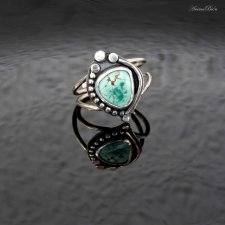 Pierścionek srebrny z turkusem tybetańskim mały
