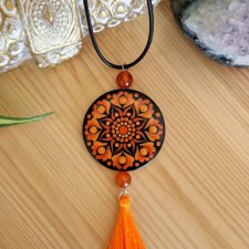 Naszyjnik mandala czakra sakralna z karneolem - przepływ, emocje, kreatywność, wyrażanie siebie