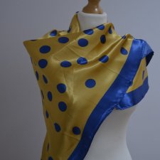 nowa apaszka grochy kropki 90cmx90cm