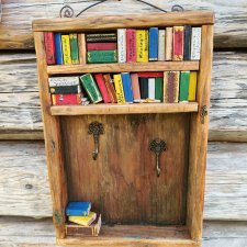 Wieszak na klucze biblioteczka prezent dla mamy