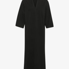 MY ESSENTIAL WARDROBE