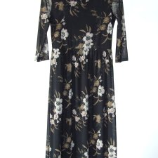 czarna sukienka w beżowe kwiaty 36