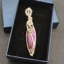 Posrebrzany wisiorek