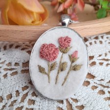 Naszyjnik Herbaciane róże ogrodowe