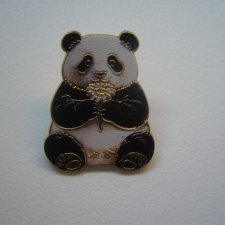 PIN PRZYPINKA BROSZKA MIŚ PANDA
