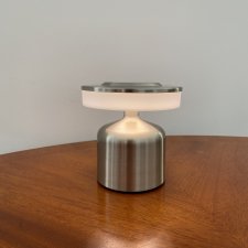 LAMPKA LED