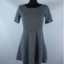 C'Magnifique kloszowana sukienka przed kolano S/M
