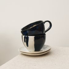 Ceramiczna filiżanka ze spodkiem