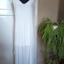 Sukienka vintage plisowana