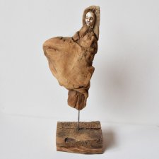 Rzeźba dekoracja ze starego drewna abstrakcja postać figurka /9/