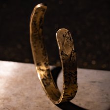 Bransoletka typu Cuff Mosiądz ręcznie kuta #01