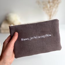 Lniana kosmetyczka haftowana - Mamo, jesteś wszystkim