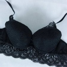New Look usztywniany biustonosz push up koronka 36B / 80B