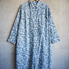 Wygodna bawełniana sukienka w kwiaty koszulowa H&M