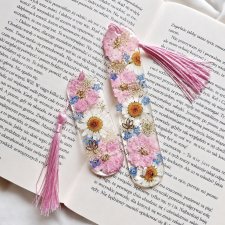 Zakładka do książki z żywicy suszone kwiaty pink Cloud