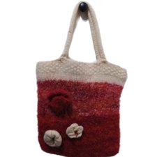 Vintage wełniana torebka bouclé czerwona kremowa kwiaty boho folk Avant Garde Cottage Fairy Handmade