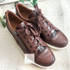 Caprice brązowe skórzane sneakersy