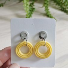 wiszące okręgi z okręgami :) żółte