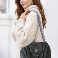 Torebka WOOLLY z wełny swojskiej z grubym splotem i frędzlami