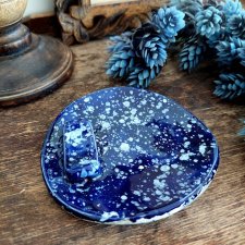 Ceramiczna podstawka spodek na palo santo