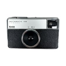 Niemiecki Aparat KODAK INSTAMATIC 133 z Etui | Lata 60. Sprawny Mechanicznie