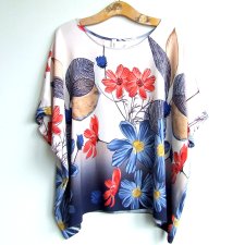 bluzka w kwiaty z jedwabiem plus size